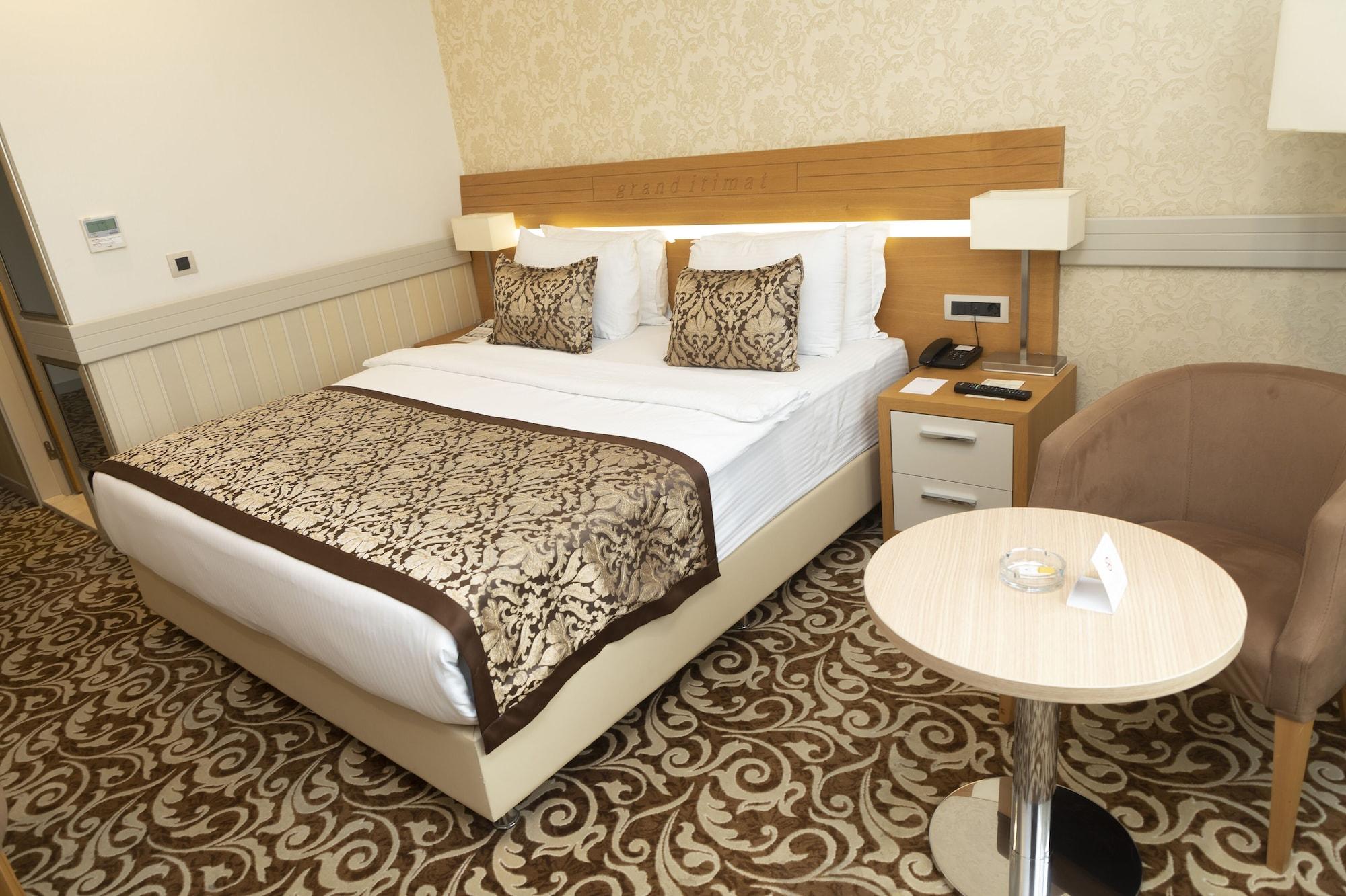 Grand Itimat Hotel Деницли Экстерьер фото