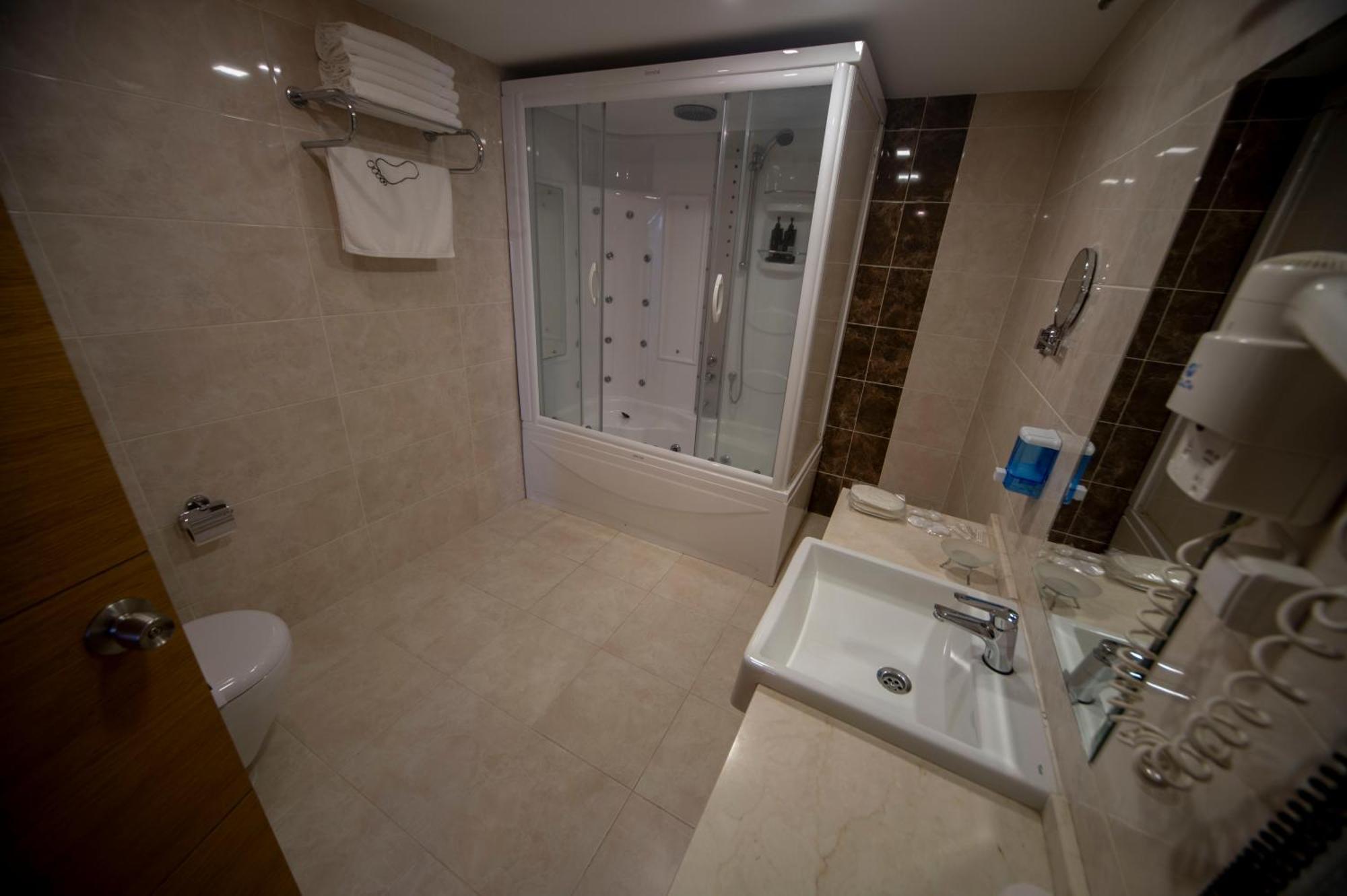 Grand Itimat Hotel Деницли Экстерьер фото