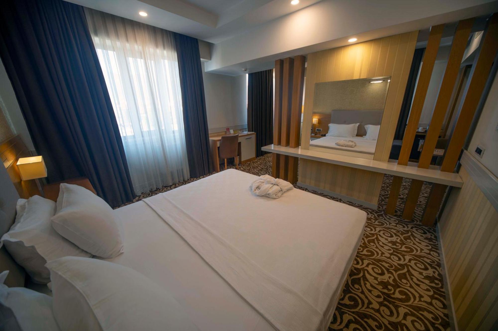 Grand Itimat Hotel Деницли Экстерьер фото