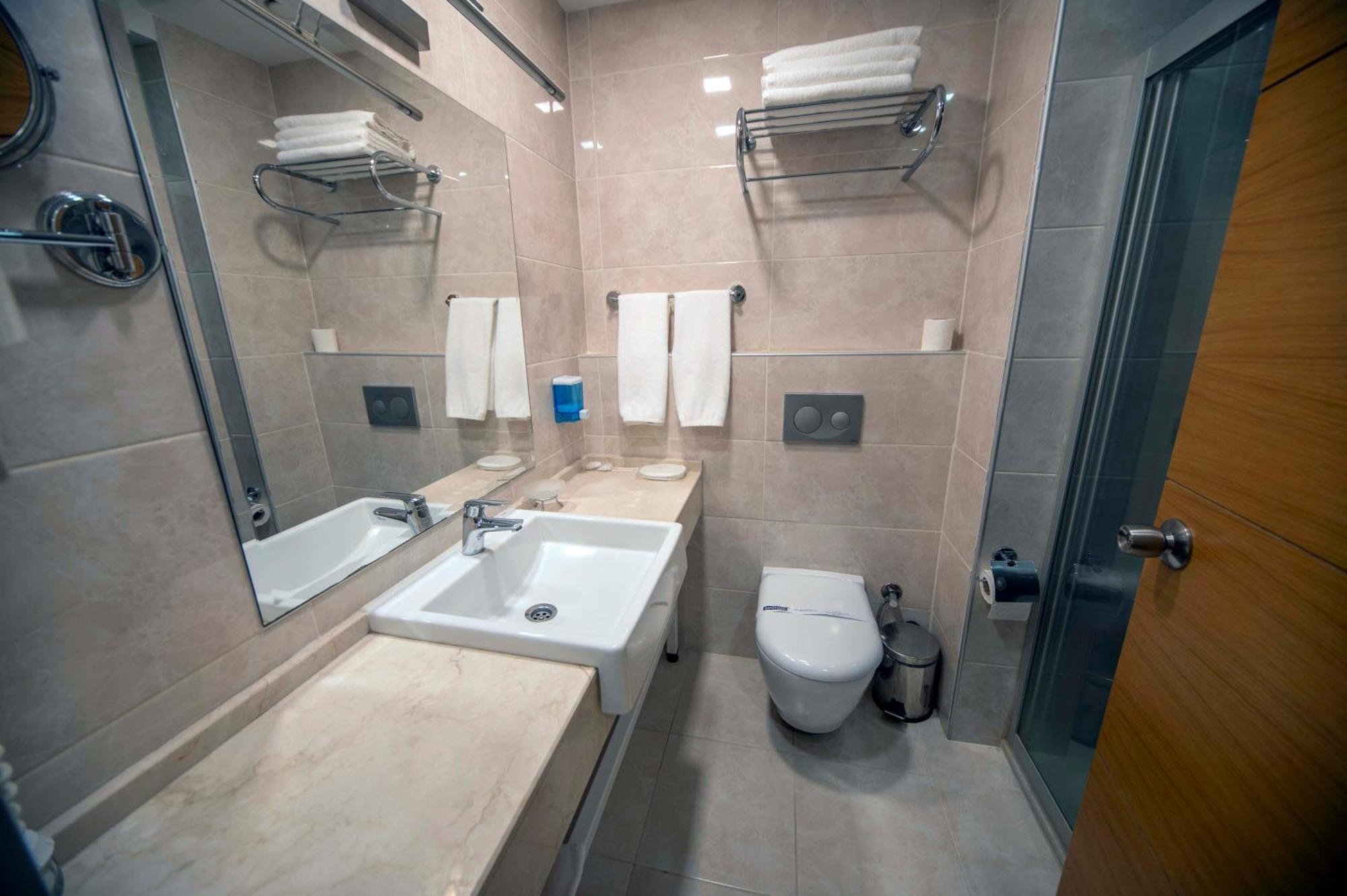Grand Itimat Hotel Деницли Экстерьер фото